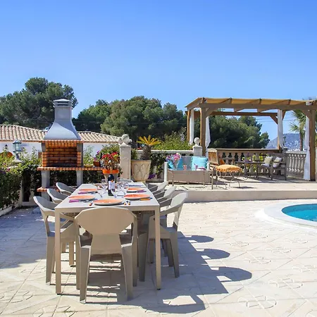 C&m By Interhome Кальпе