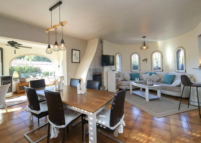 C&m By Interhome Villa Calpe