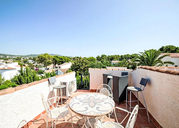 C&m By Interhome Villa